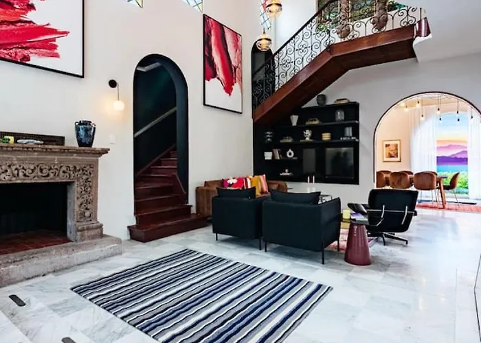 Artistic Haven In Roma Norte With Outdoor Dining Сasa de vacaciones *