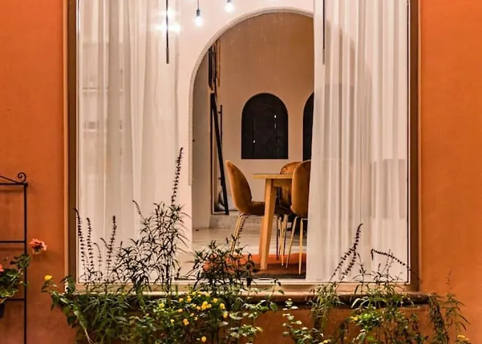 Artistic Haven In Roma Norte With Outdoor Dining México DF